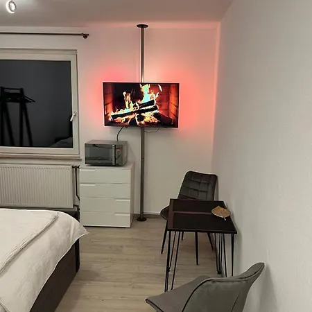 Apartment Suiteable-living Moderne, Zentrale Einraumwohnung *